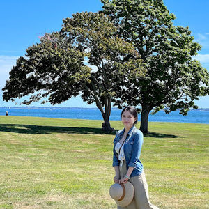 Meet your Posher, Feng